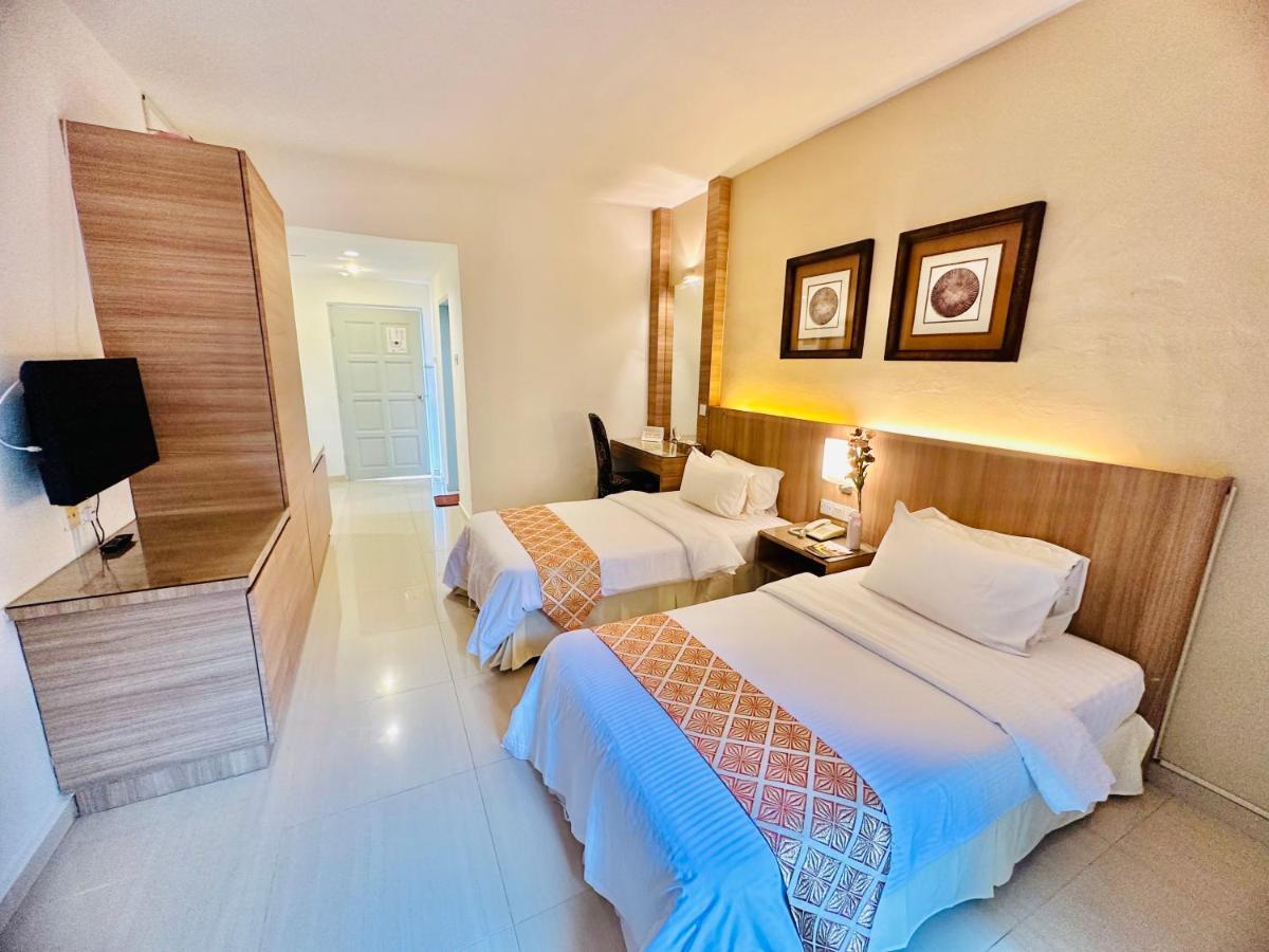 Rompin Beach Resorts Куала-Ромпин Экстерьер фото