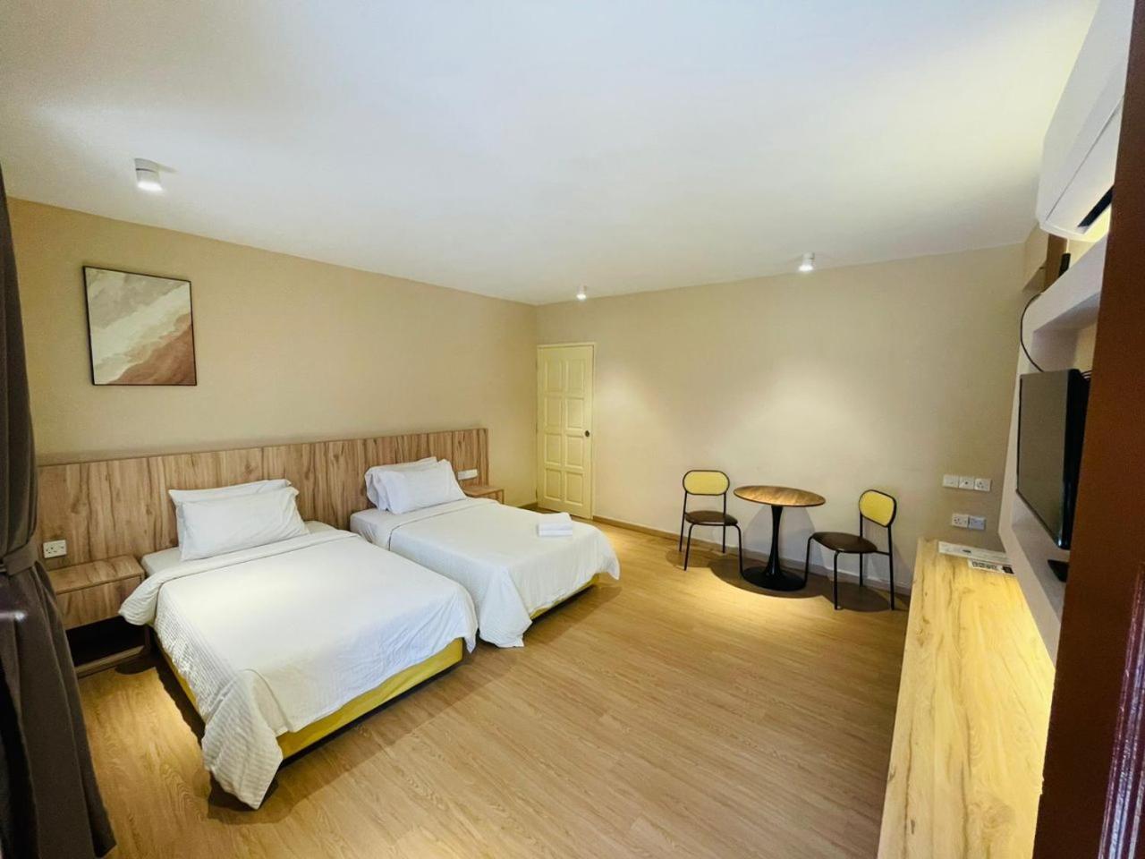 Rompin Beach Resorts Куала-Ромпин Экстерьер фото