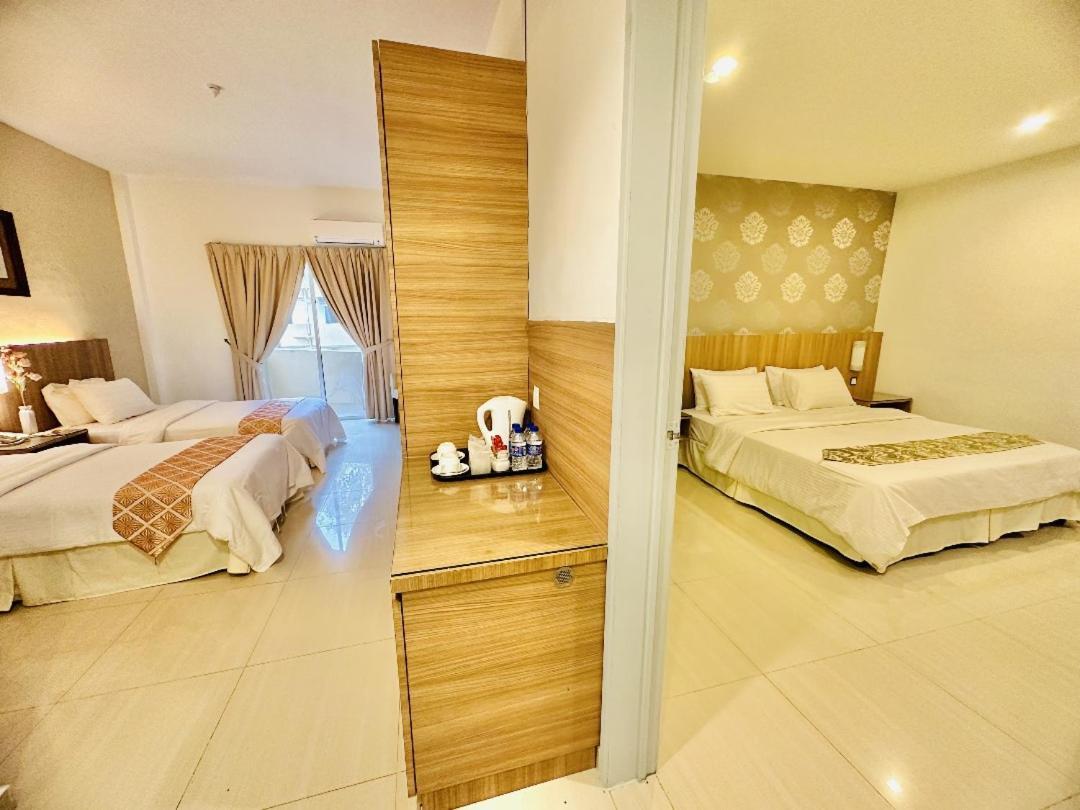 Rompin Beach Resorts Куала-Ромпин Экстерьер фото