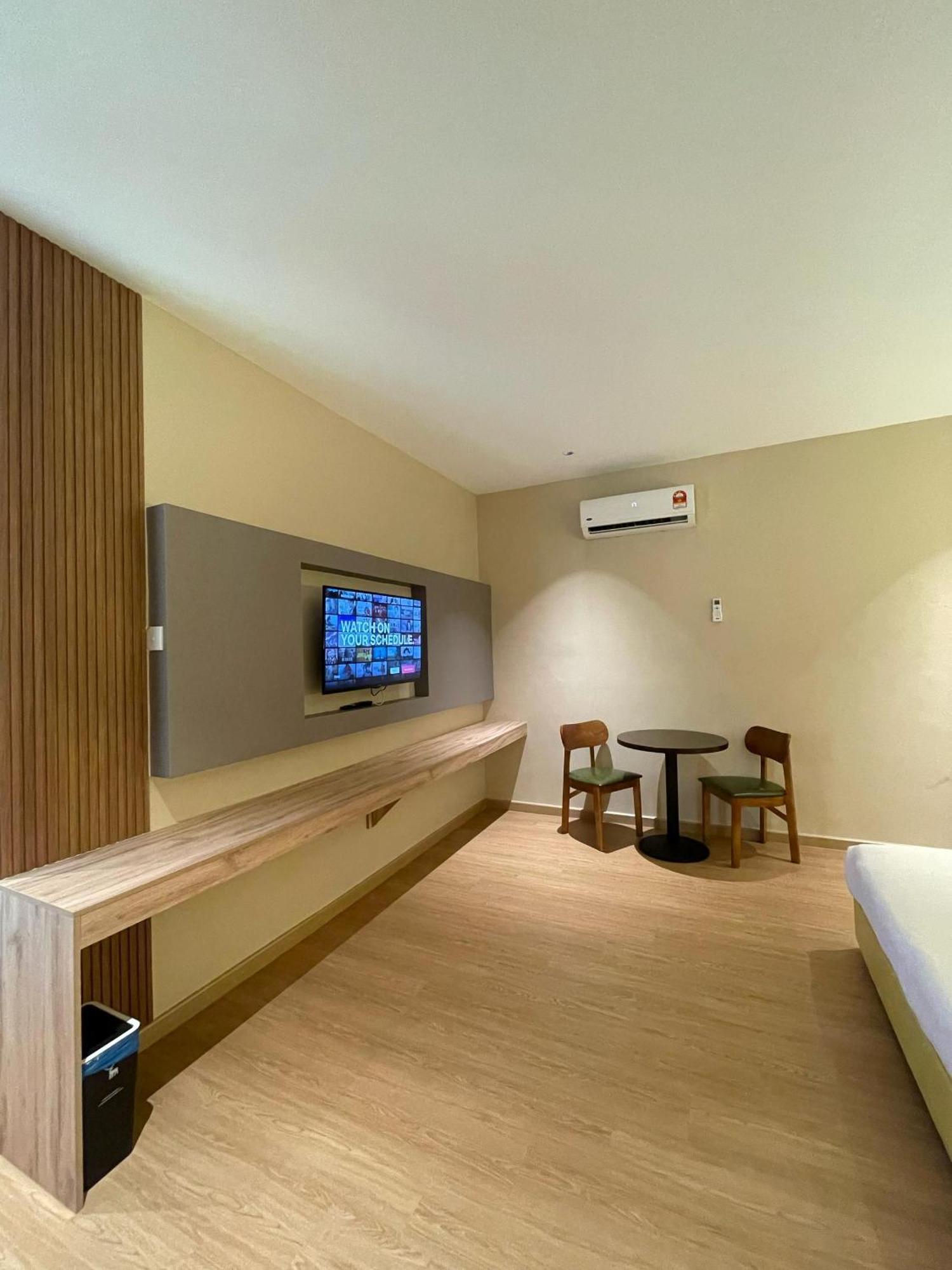 Rompin Beach Resorts Куала-Ромпин Экстерьер фото